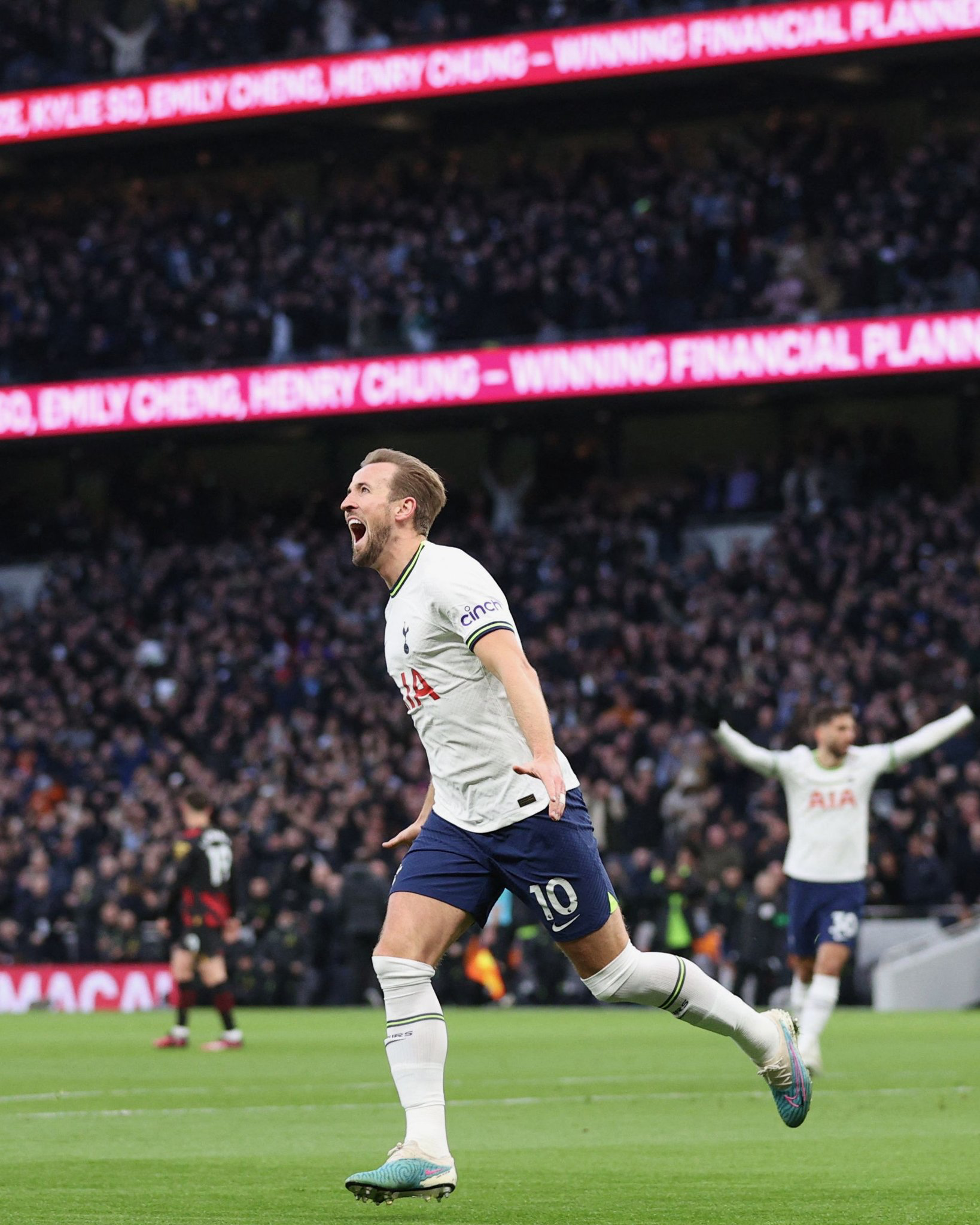 Harry Kane celebrates his 267th goal for Tottenham, a Spurs record.