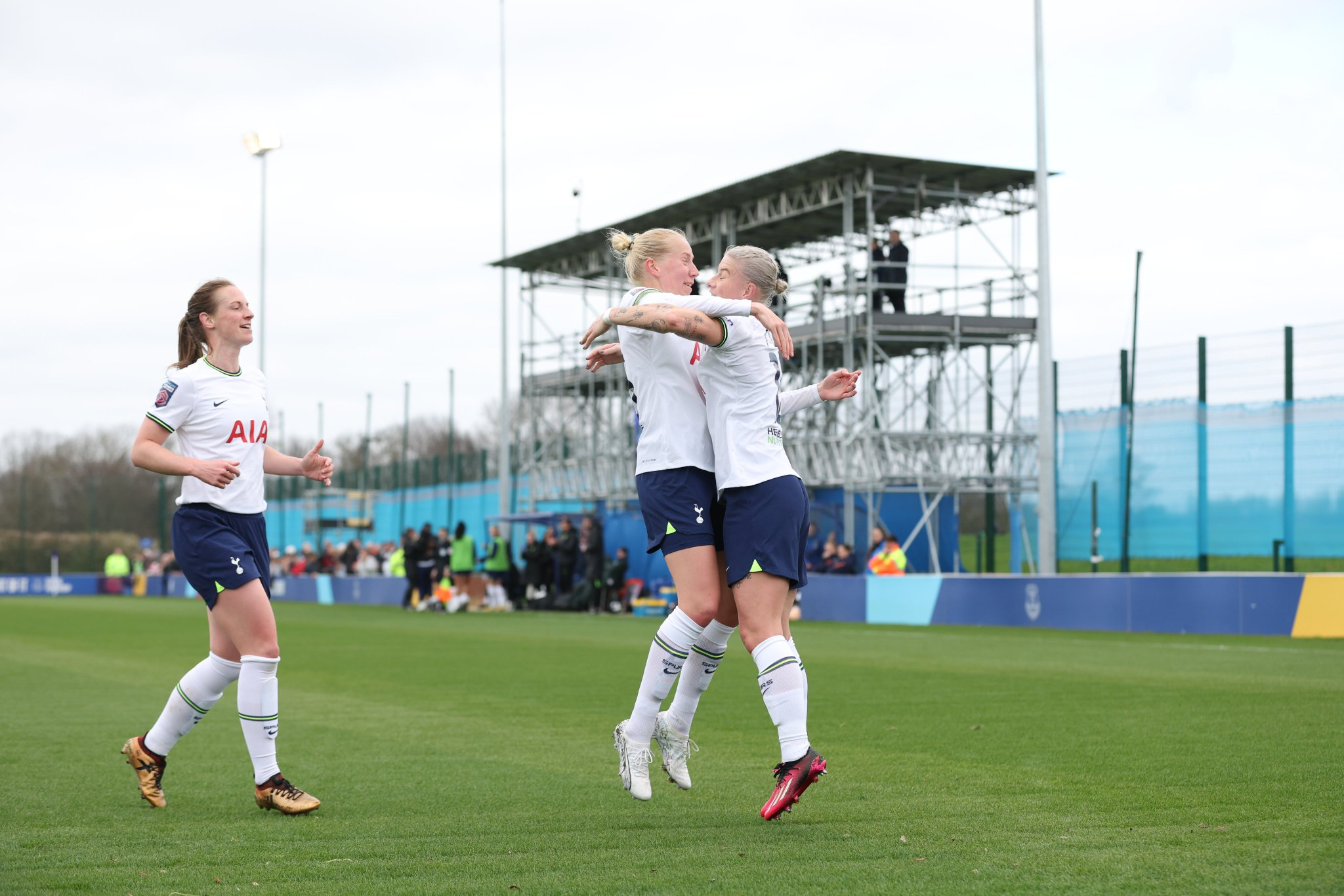 Eveliina jumps to hug Beth England after the latter assisted her first WSL goal for Spurs.