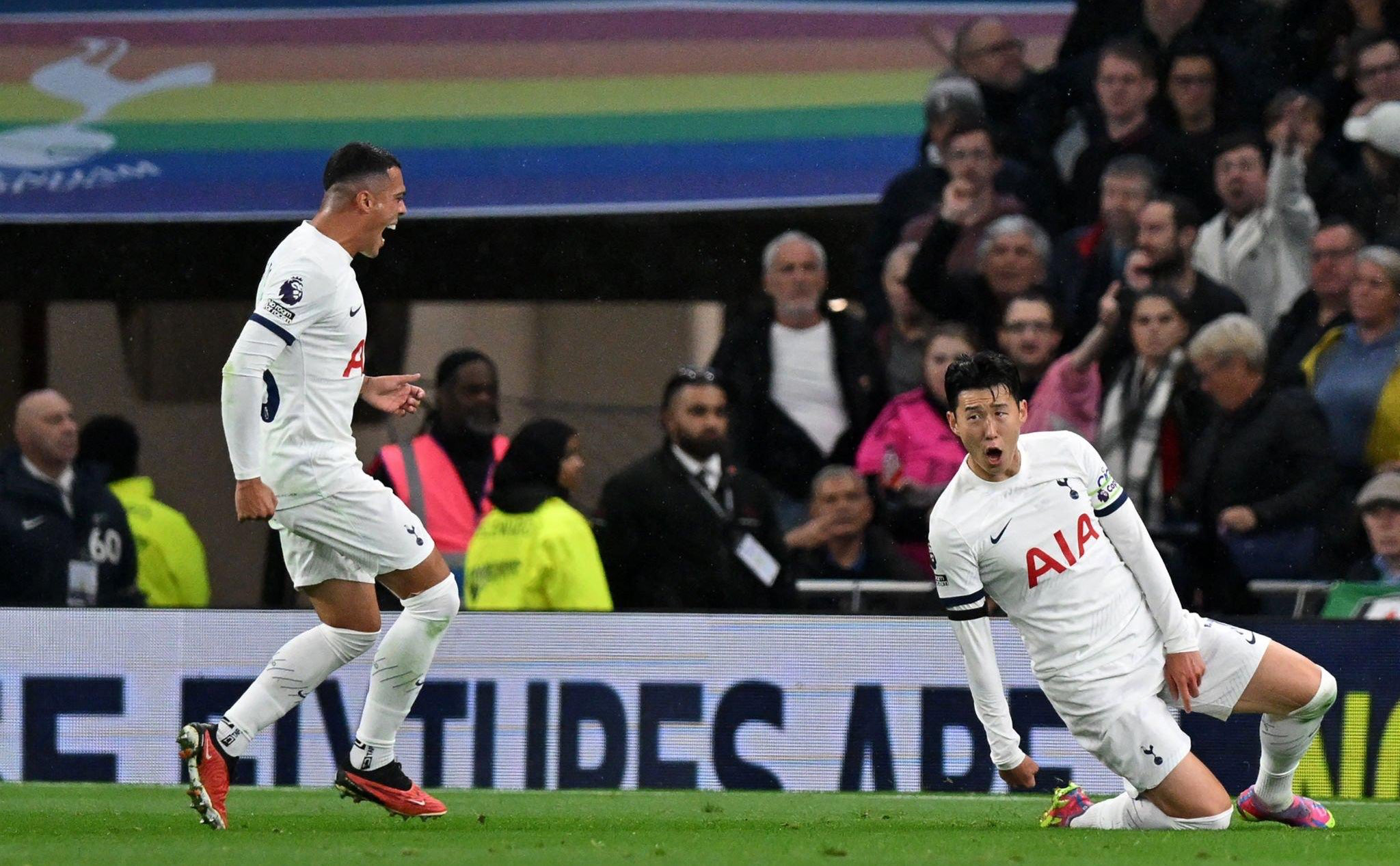 Son Heung-min celebrates his goal with a knee slide.