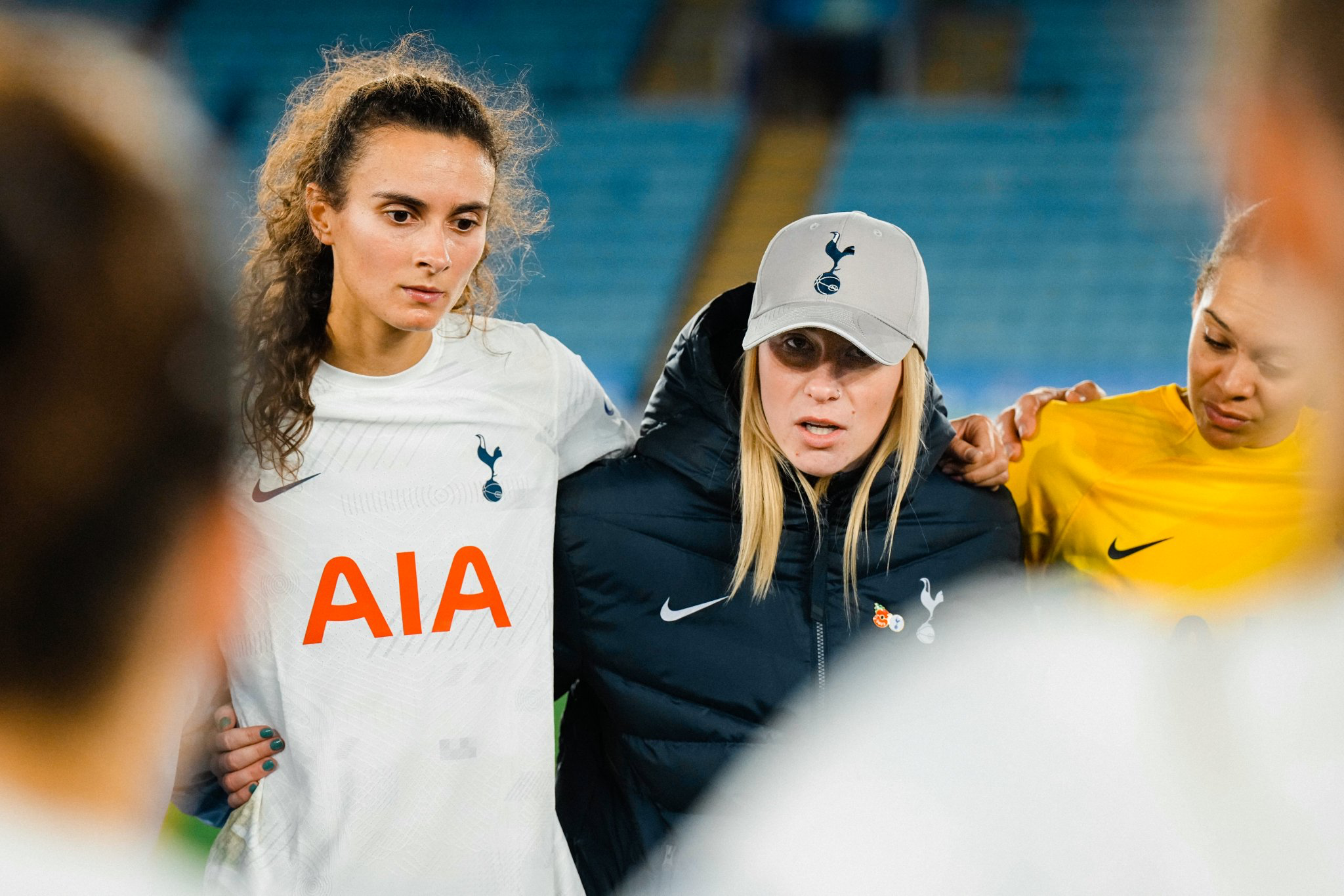 Beth England gives the team a pep talk after the draw with Leicester, with Rosella Ayanen and Becky Spencer listening in.