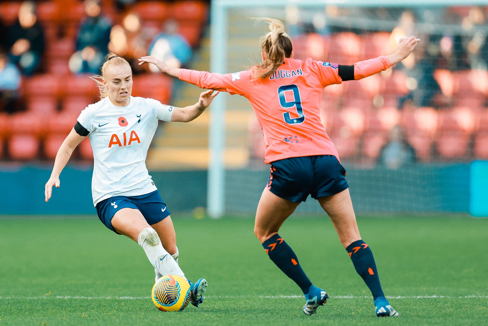 Molly Bartrip prepares to dribble around Toni Duggan.