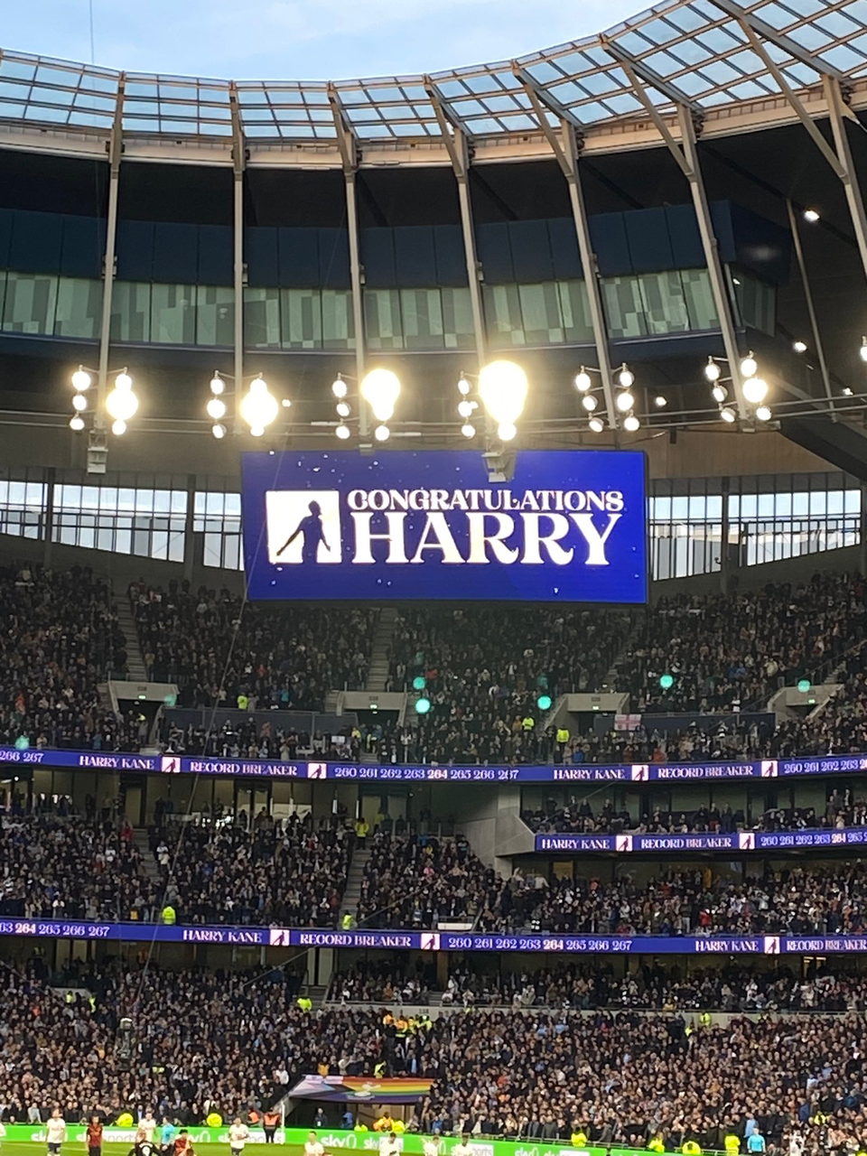 The video screen at Tottenham Hotspur Stadium congratulates Harry Kane on his goal record.