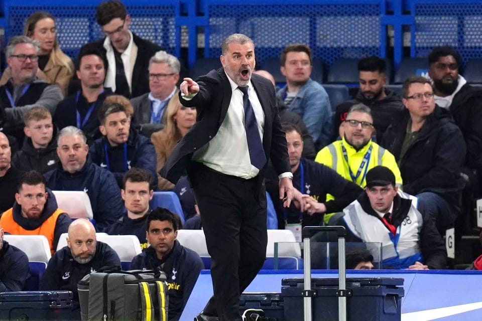 Ange Postecoglou shouts instructions to his team.